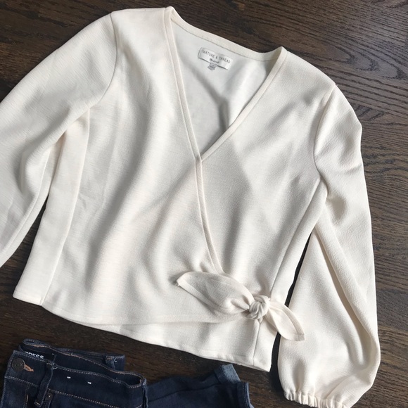 Madewell Tops - Madewell Off-White Top with Tie Detail